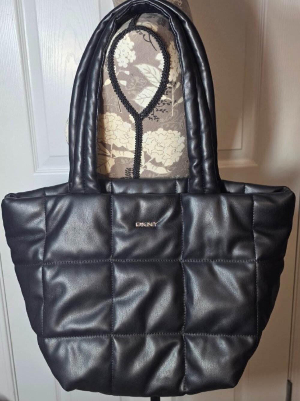 DKNY Black Quilted Puffer Tote Bag Padded Faux Leather Shoulder Bag Silver Logo